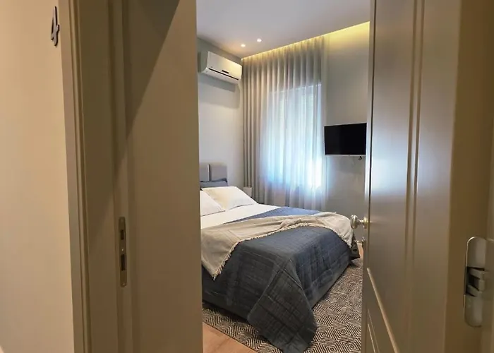 Aparthotel Rroji Urban Heritage *