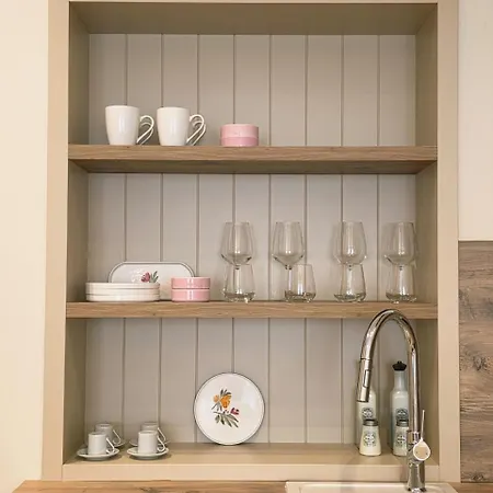 アパートホテル Rroji Urban Heritage Shkodër