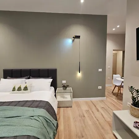 Rroji Urban Heritage アパートホテル