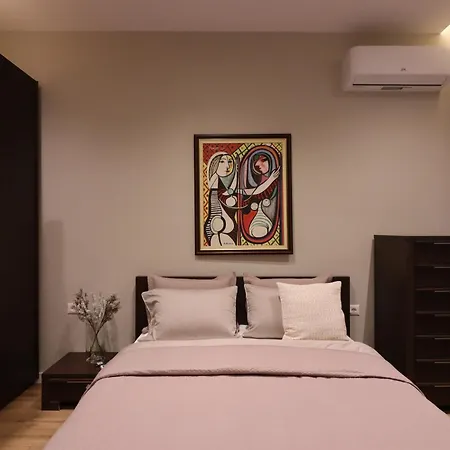 Rroji Urban Heritage - Boutique & Serviced In Center Appart hôtel 4*
