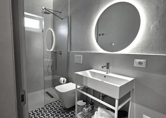 Hotel apartamentowy Rroji Urban Heritage *